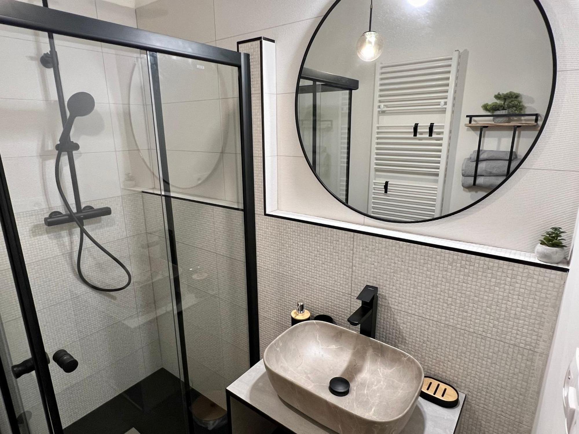 Stylovy Apartman City Banská Bystrica Dış mekan fotoğraf
